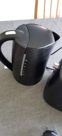 Photo of free Kettle and toaster (Shepshed LE12) #3