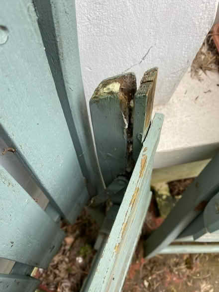 Photo of free Garden table and chairs for repair (CT11) #1