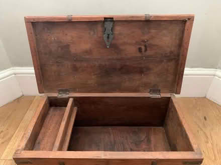 Photo of free Antique Oak Box (Ewell, KT19) #4