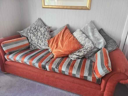 Photo of free Extra large Sofa (Harpenden central) #1