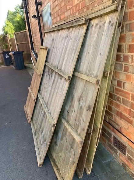 Photo of free Fence panels (B31) #1