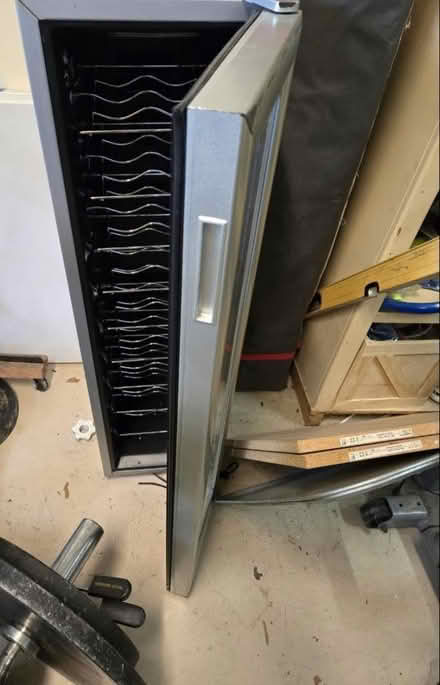 Photo of free Wine fridge (Downtown Mountain View) #1