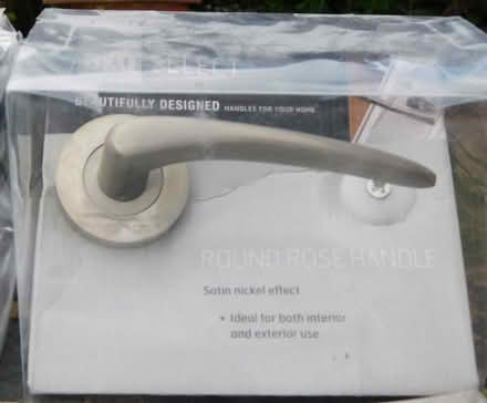 Photo of free Door handles (2 pairs), hinges (6) and latches (4) (Caversham RG4) #1