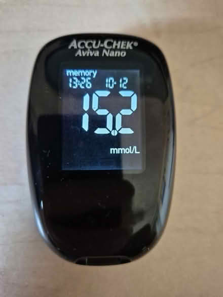 Photo of free Aviva Nano Blood Glucose Sugar Meter + Fastclix Lancer (Shinfield RG6) #2