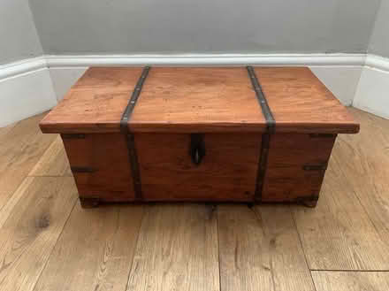 Photo of free Antique Oak Box (Ewell, KT19) #1