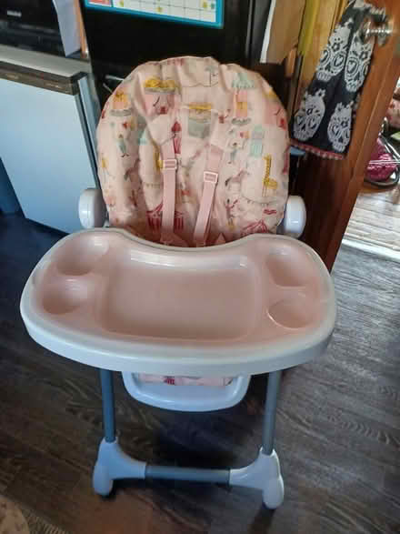 Photo of free Pink and white high chair (Holmeslack, PR1) #1