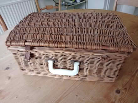 Photo of free Empty picnic basket (Langley SL3) #1