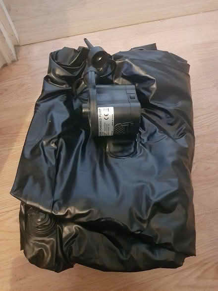 Photo of free single blow up mattress with pump (Walthamstow E17) #1