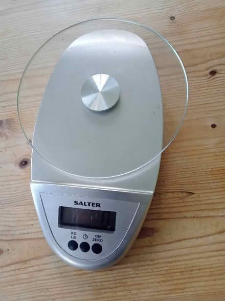 Photo of free Kitchen scales (Langley SL3) #1