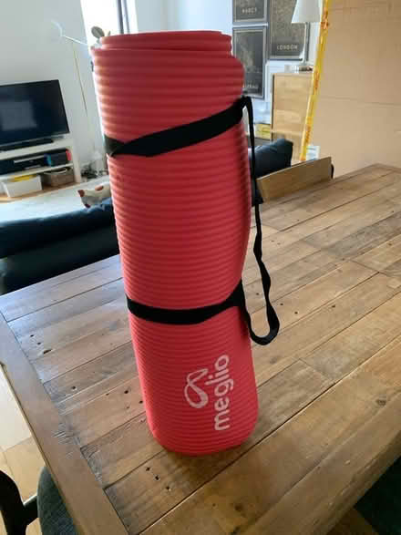 Photo of free Yoga mat (used once) (SE17) #1