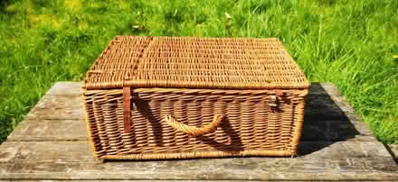 Photo of free Wicker picnic set (Coulsdon CR5) #1