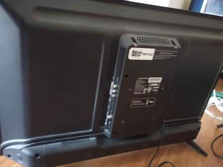 Photo of free 32" LED TV - Insignia (SW Longmont) #2