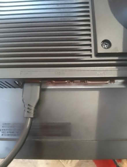 Photo of free 22inch Samsung monitor (Cutty Sark SE10) #2