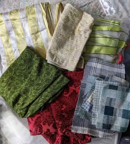 Photo of free Old Vintage Fabric (BD16 cottingley) #1