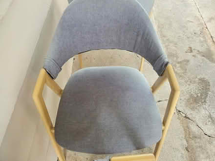 Photo of free 4 dining or kitchen chairs (Yellow Springs Road) #4