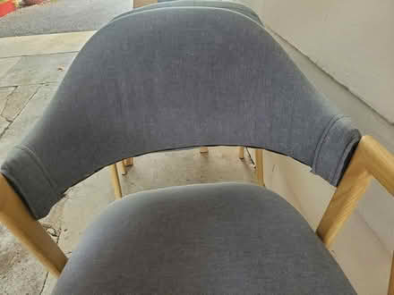 Photo of free 4 dining or kitchen chairs (Yellow Springs Road) #3