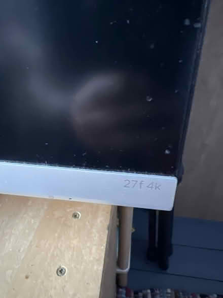 Photo of free 4K monitor (w intermittent flicker) (SE26) #2