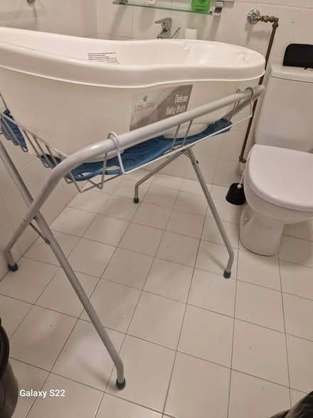 Photo of free Baby bath and stand (Dublin 11) #1