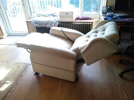 Photo of free Electric Riser recliner (benllech) #2