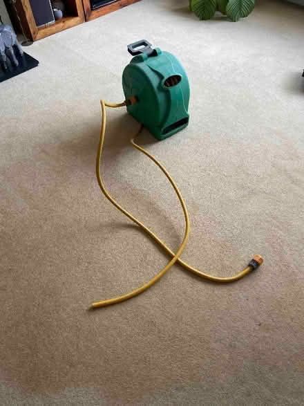 Photo of free Garden hose with wall mountable reel (Silverknowes EH4) #2