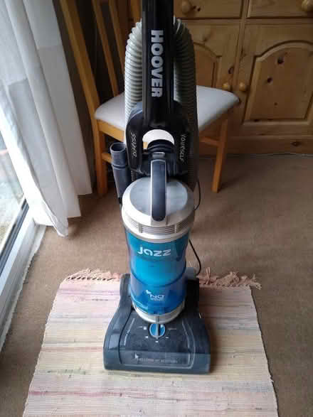 Photo of free Upright Hoover vacuum cleaner (North Hinksey OX2) #1