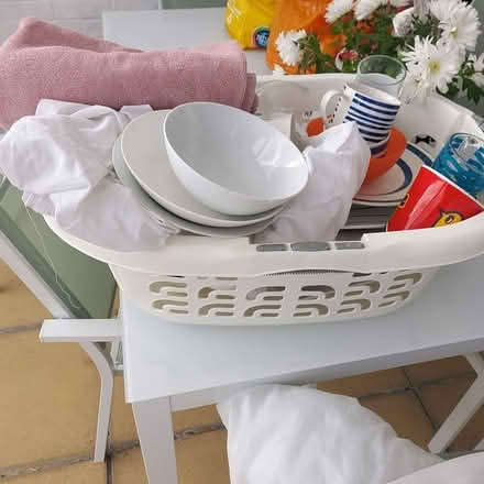 Photo of free Plates duvet towels amd pillows (SW18) #2