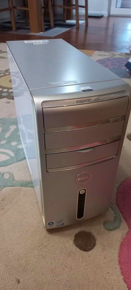 Photo of free PC (Basingstoke, RG21) #2