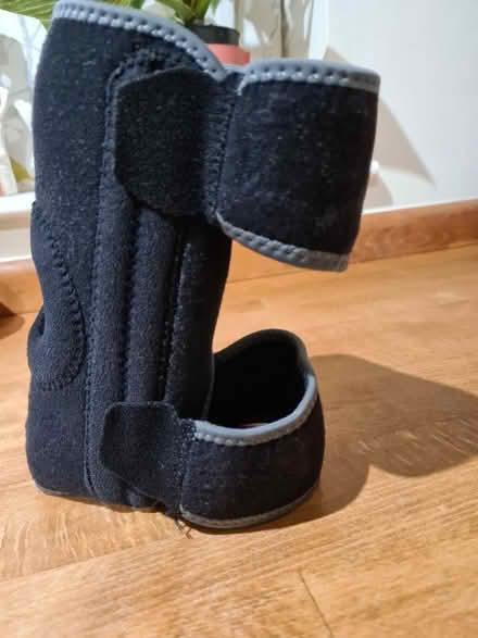 Photo of free Knee support (Upper Wolvercote OX2) #2