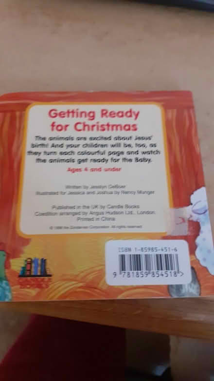 Photo of free Getting Ready for Christmas Board Book (Loosley Row HP27) #2