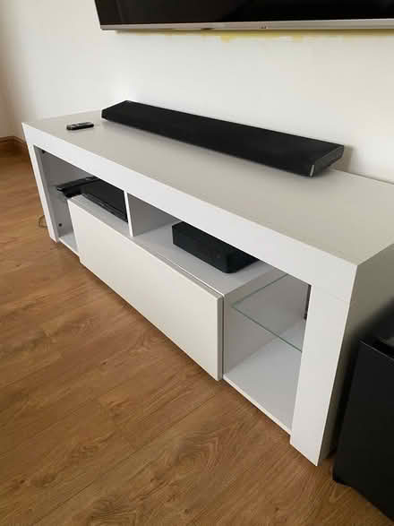 Photo of free TV unit (Slough SL3) #1