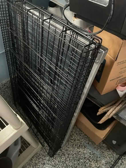 Photo of free Wire double door dog crate, floor (20882, Laytonsville) #1