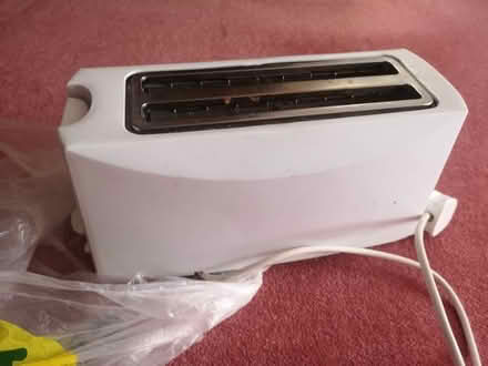 Photo of free Working toaster (Canons Corner HA7) #1