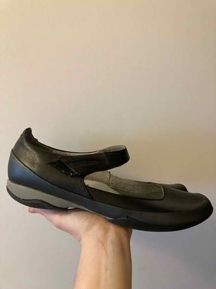 Photo of free Women’s shoes size 7 (Coley RG1) #2