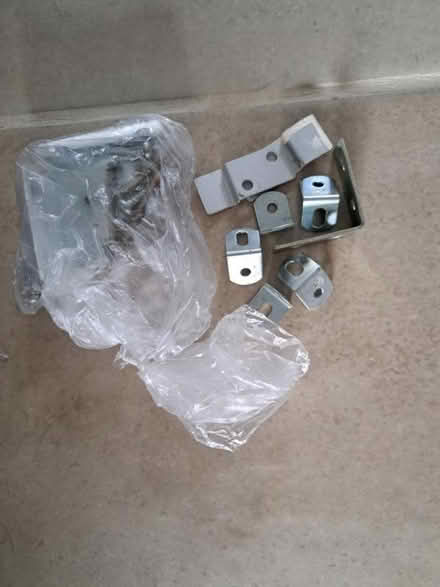 Photo of free Shelving brackets (Wokingham RG40) #1