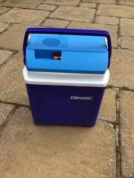 Photo of free Cool box (RH13) #1