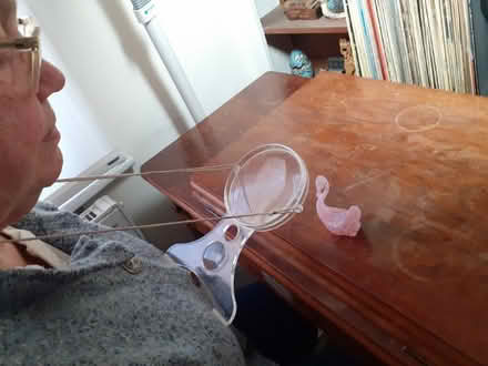 Photo of free hands-free magnifying glass (King's Cross N1) #1