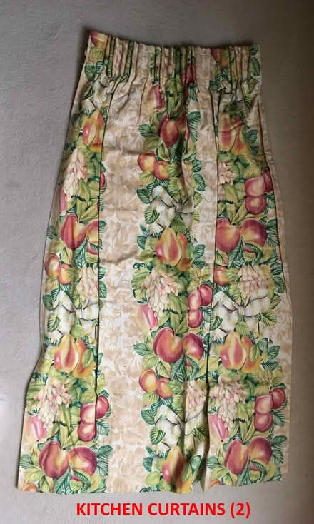 Photo of free Curtains (pair) (Long Wittenham OX14) #1