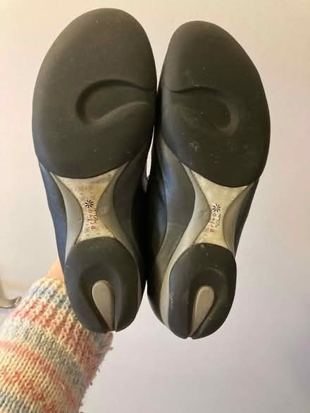 Photo of free Women’s shoes size 7 (Coley RG1) #3