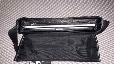 Photo of free Laptop/messenger bag (Merton Rise RG24) #4