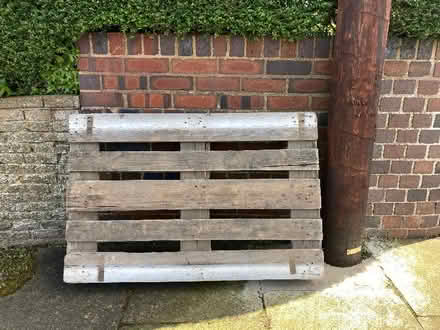 Photo of free Pallet (Malvern Link WR14) #1