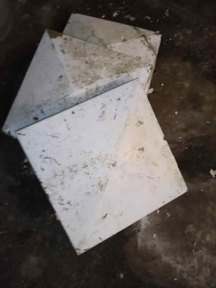 Photo of free Stone post toppers (Calver S32) #1
