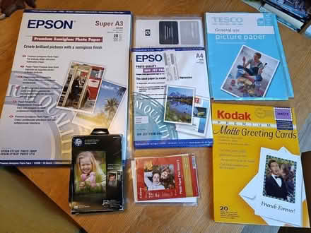 Photo of free Photo paper bundle (GU2 Stoughton) #1