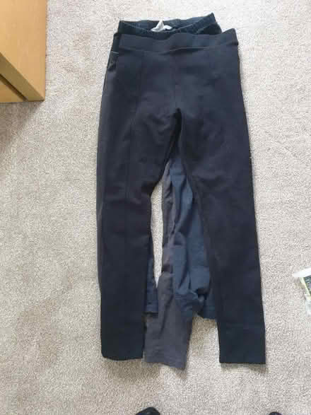 Photo of free 4 pairs leggings age 6-7 (New Cross SE14) #1