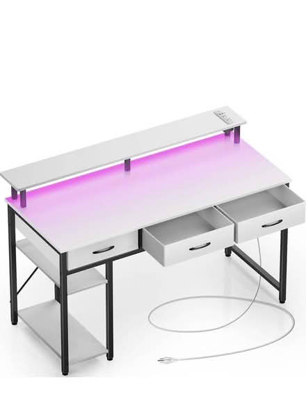 Photo of desk (Duval County) #1