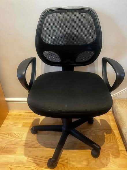Photo of free Office chair (SW3) #1