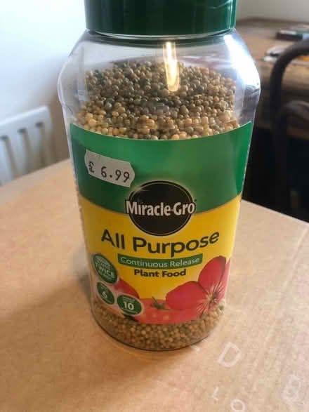 Photo of free All purpose fertiliser (Newington EH9) #1