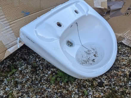 Photo of free Bathroom Sink and Toilet (Sherwood NG5) #2