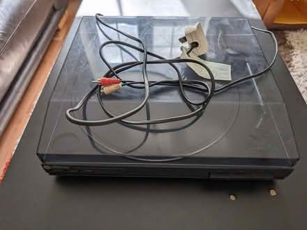 Photo of free Turntable (Welwyn) #2