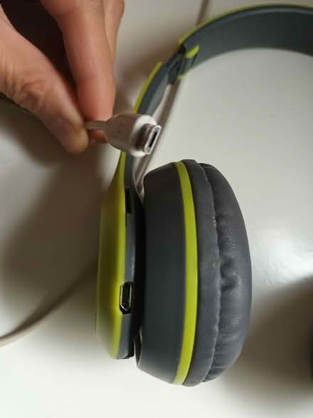 Photo of free P47 Wireless Headphone (SO16) #3