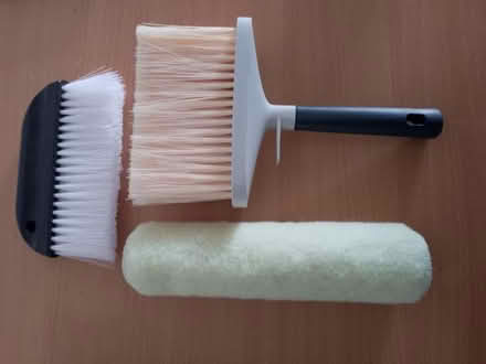 Photo of free Wallpaper brushes and roller thingy (Beamish DH9) #1
